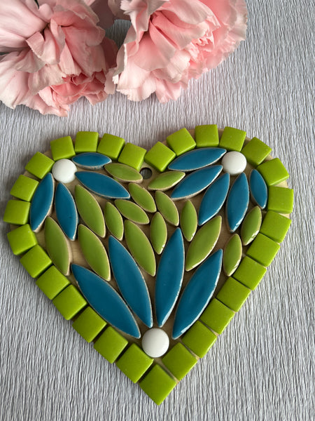 Petals Heart Mosaic Kit