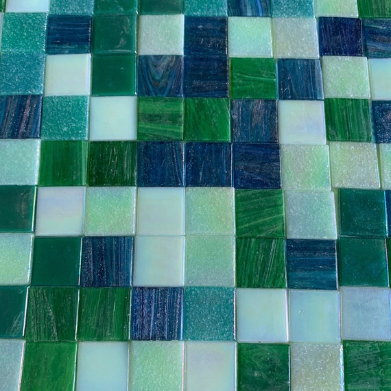 Iridescent Tiles 20mm - Green Shiny Mix - 1lb