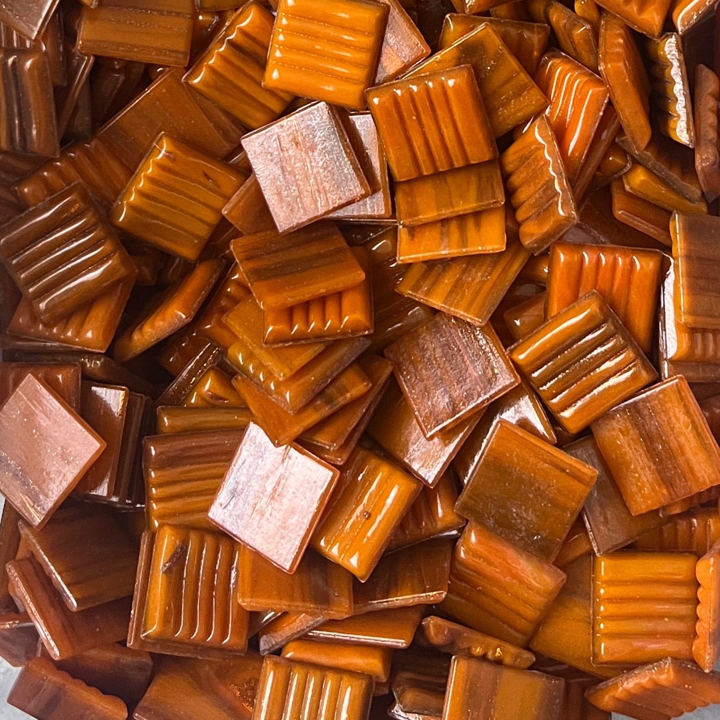 Gold Streaky 20mm - Vitreous Tiles PUMPKIN SPICE