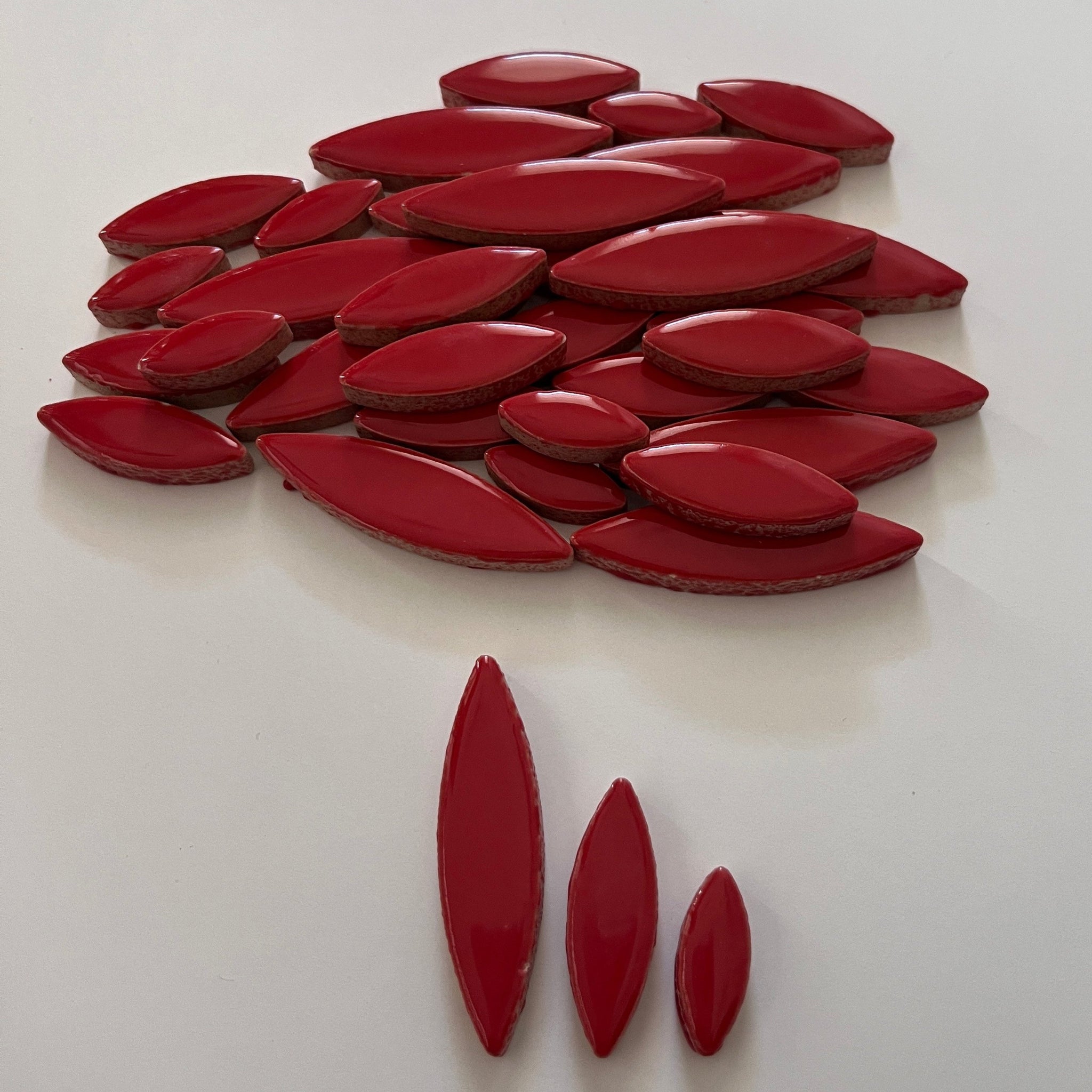 Pétalos de Cerámica - Rojo - 100 grs
