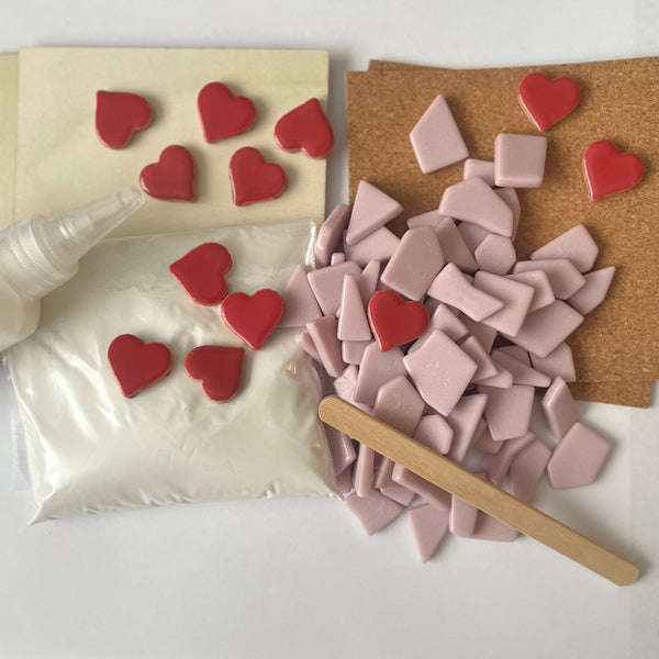 Kit de posavasos con diseño de flores y mosaicos de pétalos blancos
