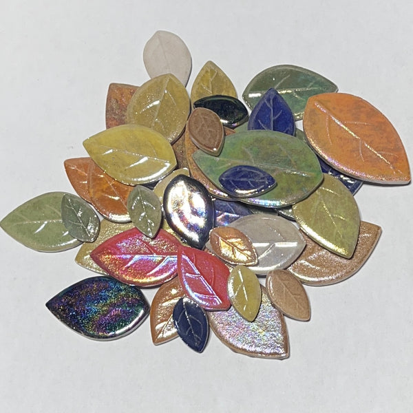 Ceramic Leaves Iridescent 4 oz MIX