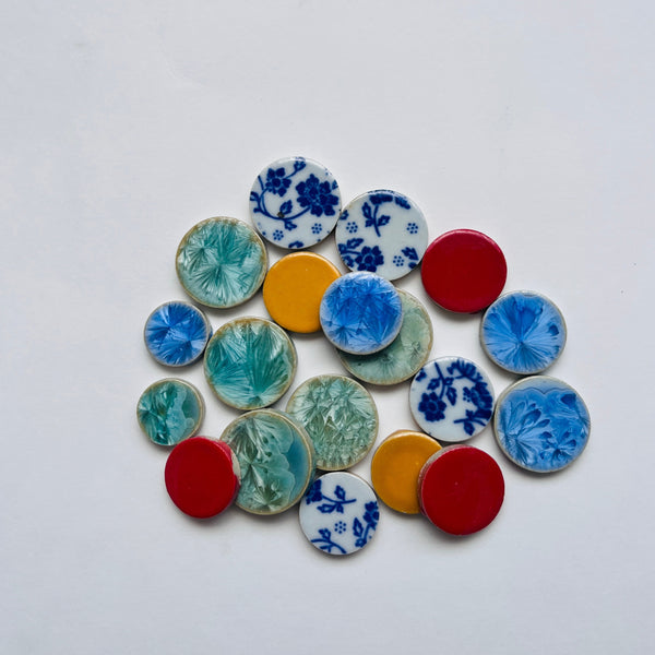 Ceramic Round Assorted - 4 oz