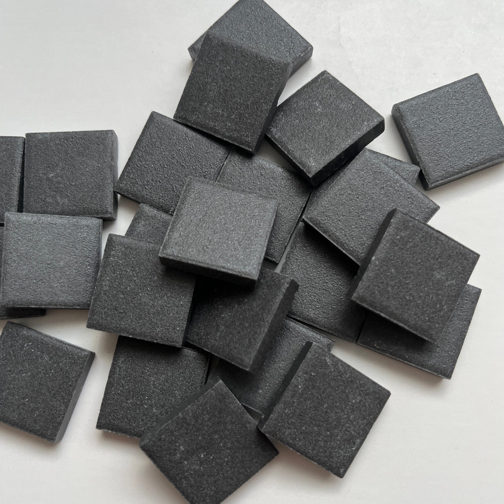 Ceramic Tiles - Black 23mm - 1/2 lb