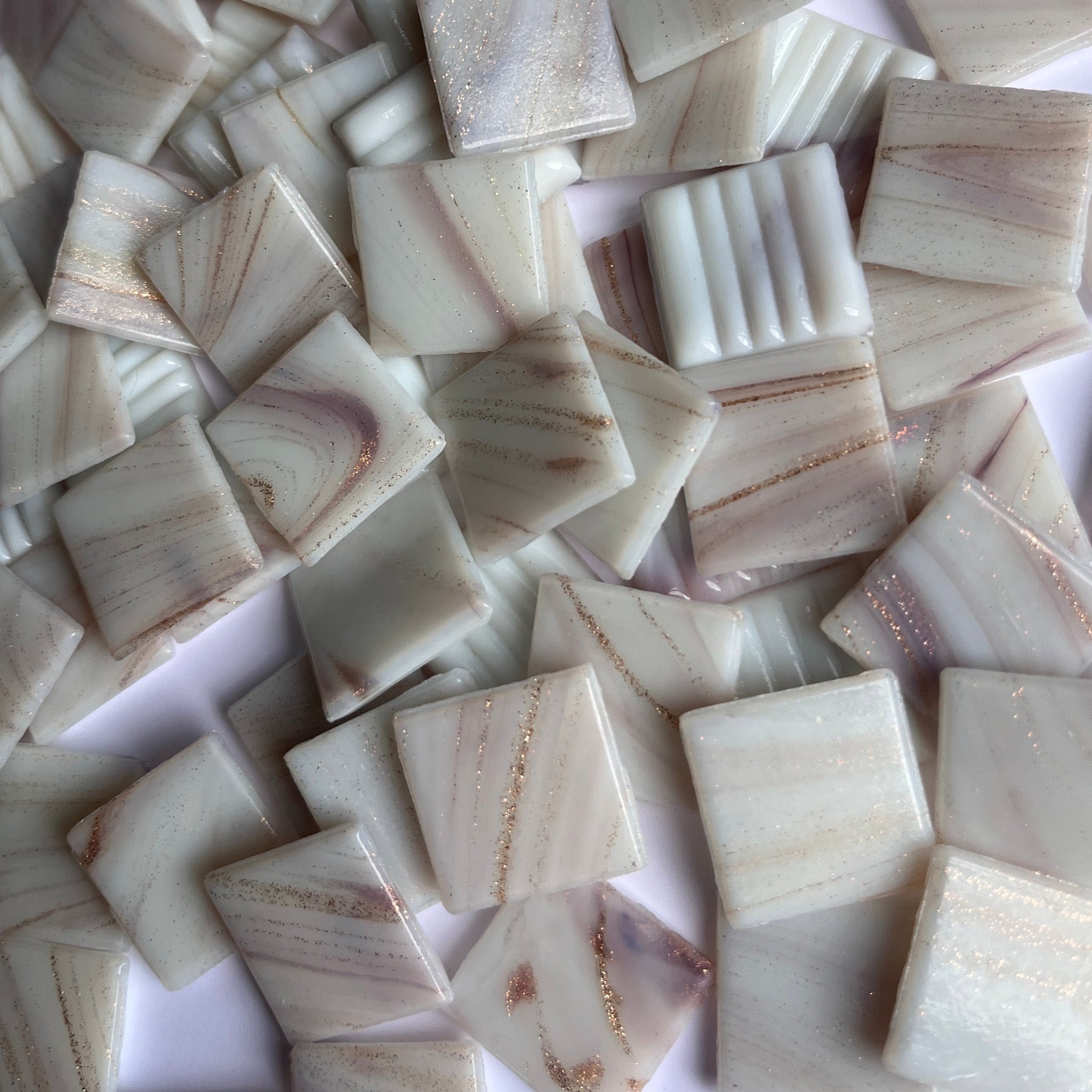 Gold Streaky 20mm - Vitreous Tiles MARBLE WHITE