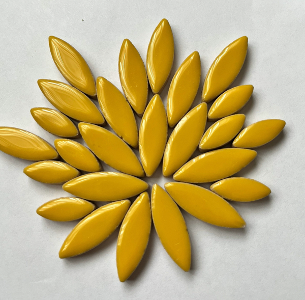 Pétalos de Cerámica - Amarillo - 100 grs