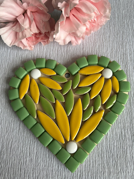 Petals Heart Mosaic Kit
