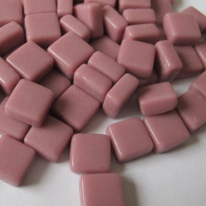 Cuadrados de 12 x 12 mm color púrpura