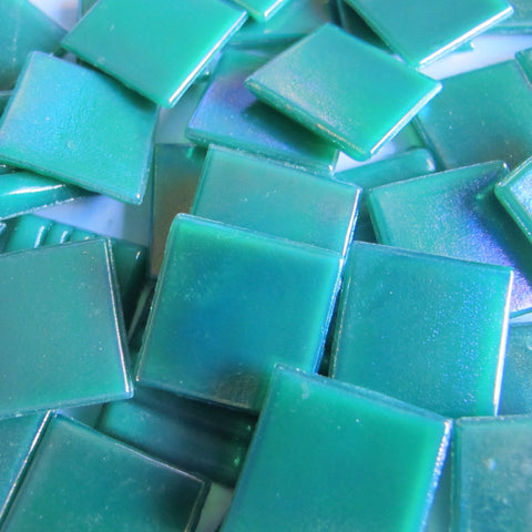 Iridescent 20mm - Vitreous Tiles CLOVER