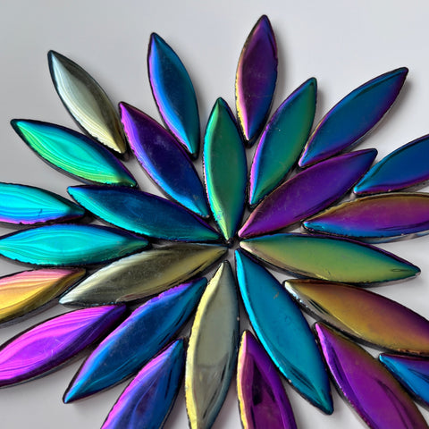 Large Ceramic Petals & Leaves for Mosaics Metallic 4oz