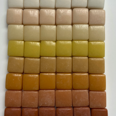 Vivid 12x12 mm Squares Pearl-Orange