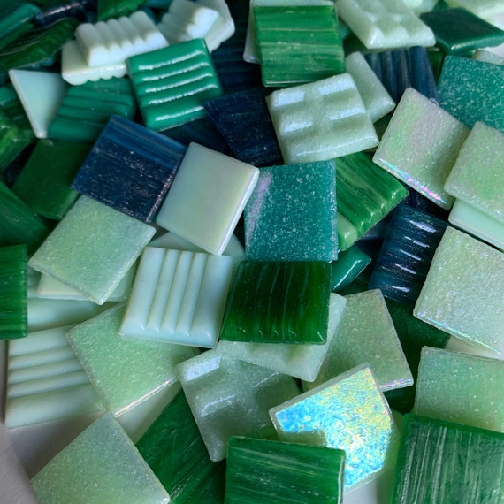 Iridized Tiles 20mm - Green Mix - 1lb
